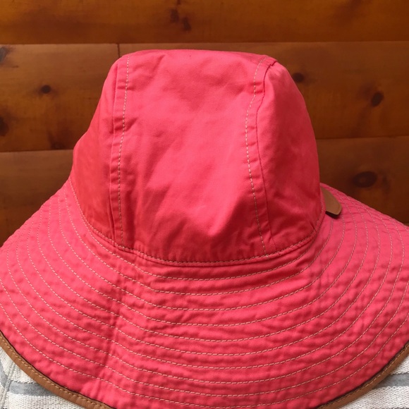 Coach Cotton Bucket Hat - Picture 2 of 5